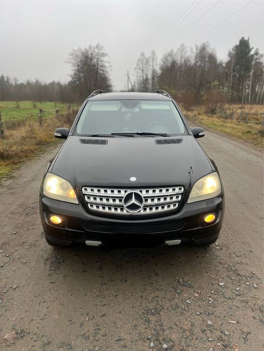 Mercedes-Benz ML 320