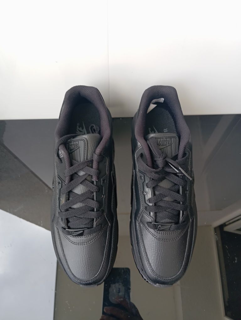 R. 41 Nowe Nike Air Max LTD 3 Black czarne Buty 
Wewnętrzna wkładka 26