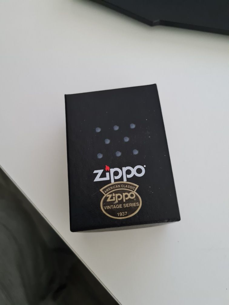 Zippo Marlboro edição limitada