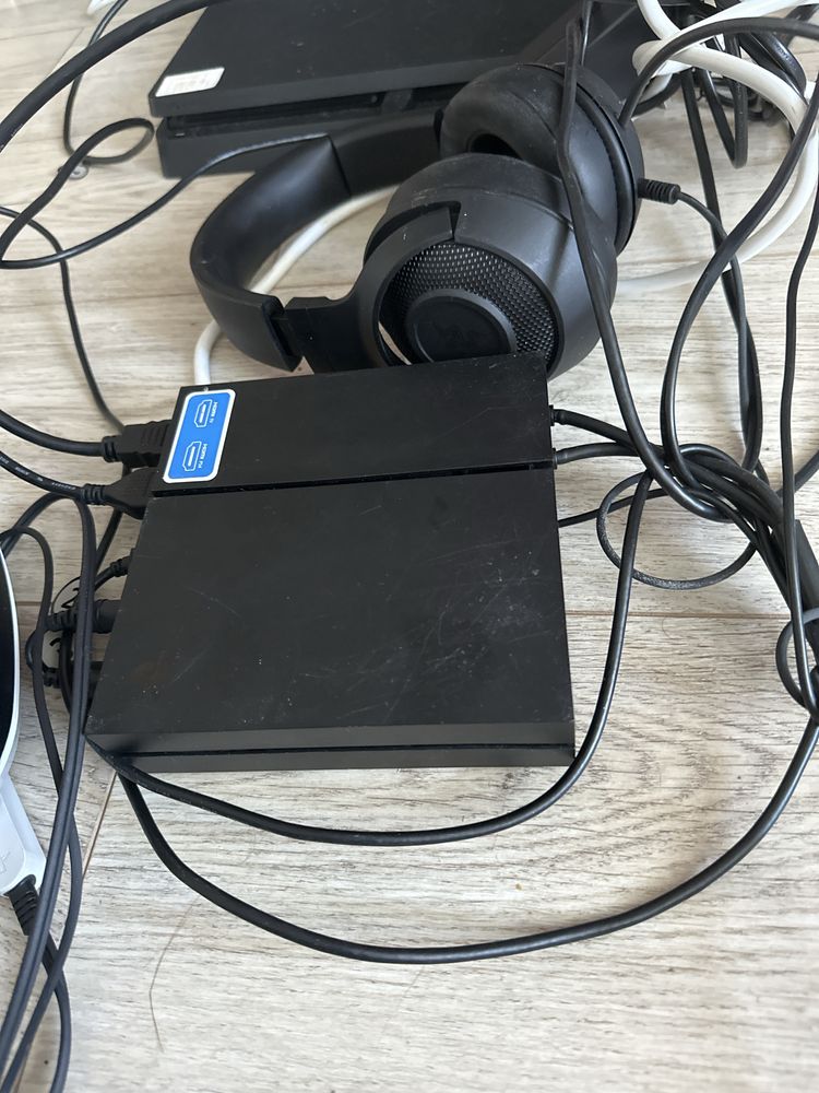 Playstation 4 512гб. + Playstation VR + Playstation Move + Ігри