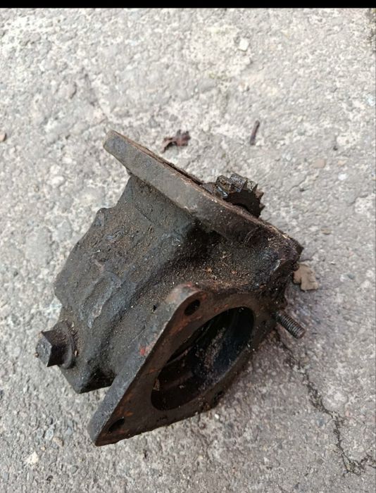 КОМ зил 130 робочий стан на фото