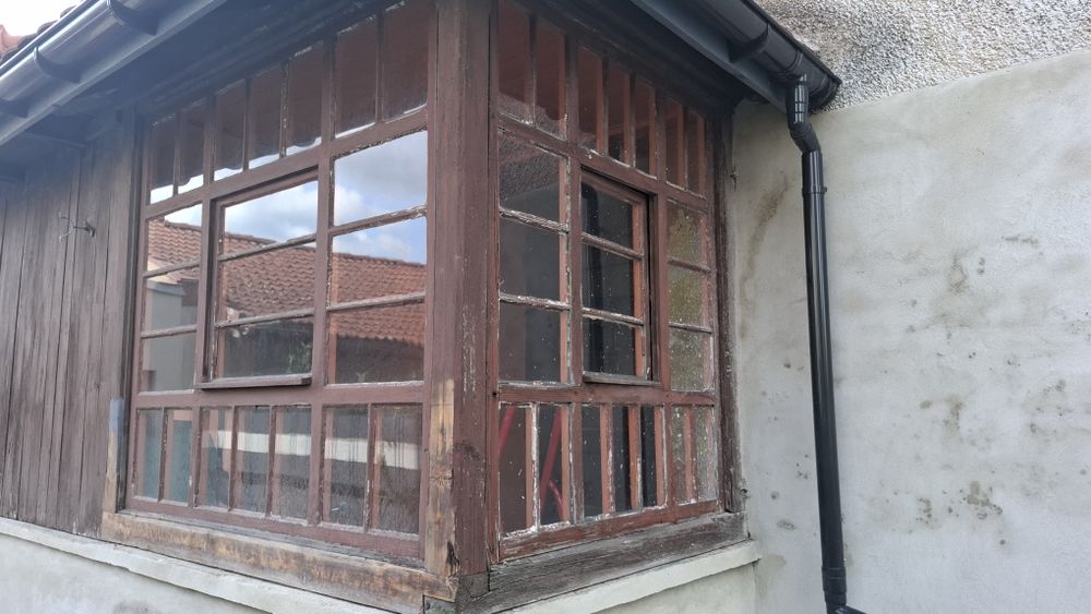 Okna drewniane ze szprosami