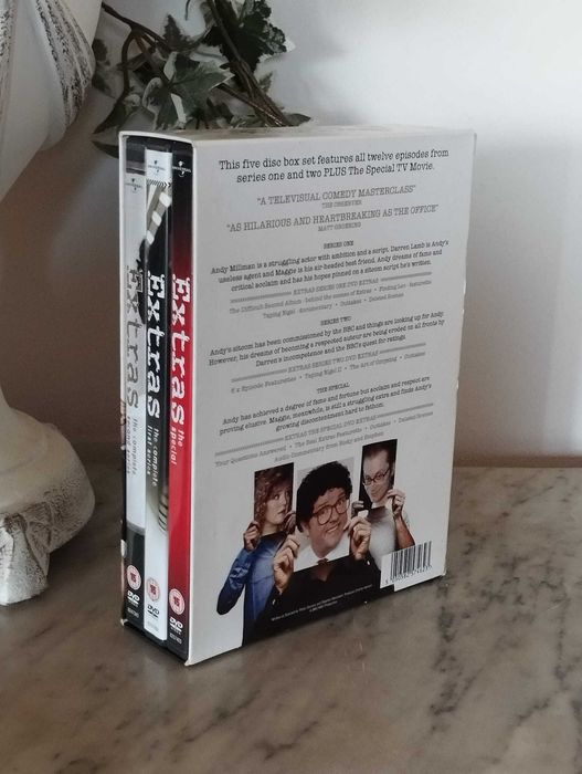 Extras, Série DVD Completa