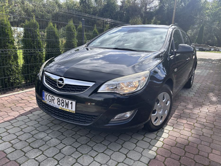 Opel astra J 2012 rok 189 tys przebiegu 1.4 Benzyna