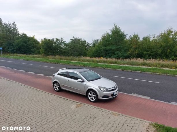 Opel Astra Opel Astra H GTC 1.8 125KM