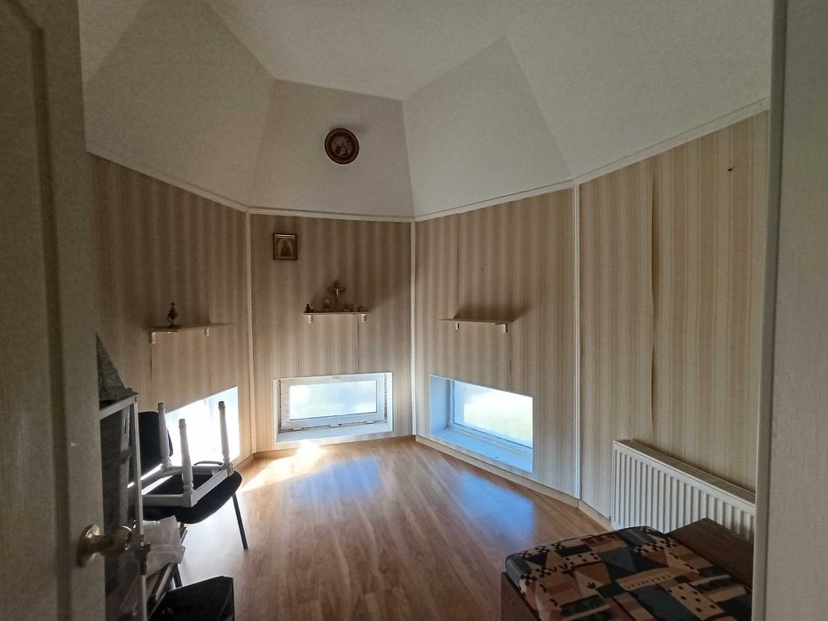 СРОЧНО!Продам капитальный дом в Совиньоне.Двухэтажный на 10сотках.ТОП.