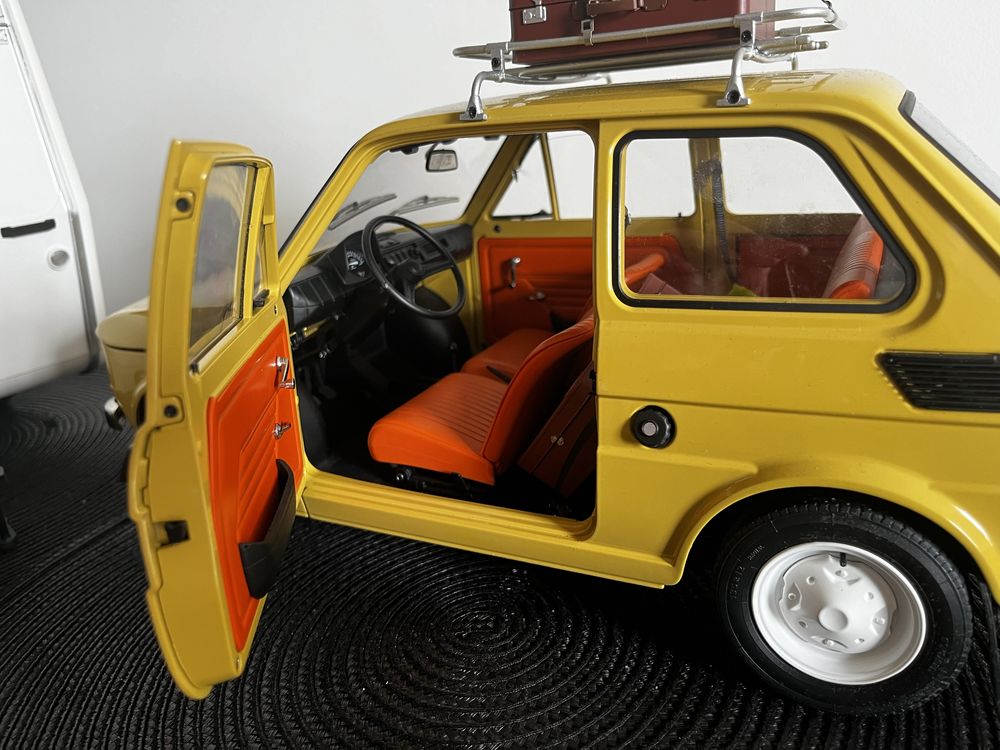 Model 1:8 fiat 126p z przyczepa kempingowa niewiadow