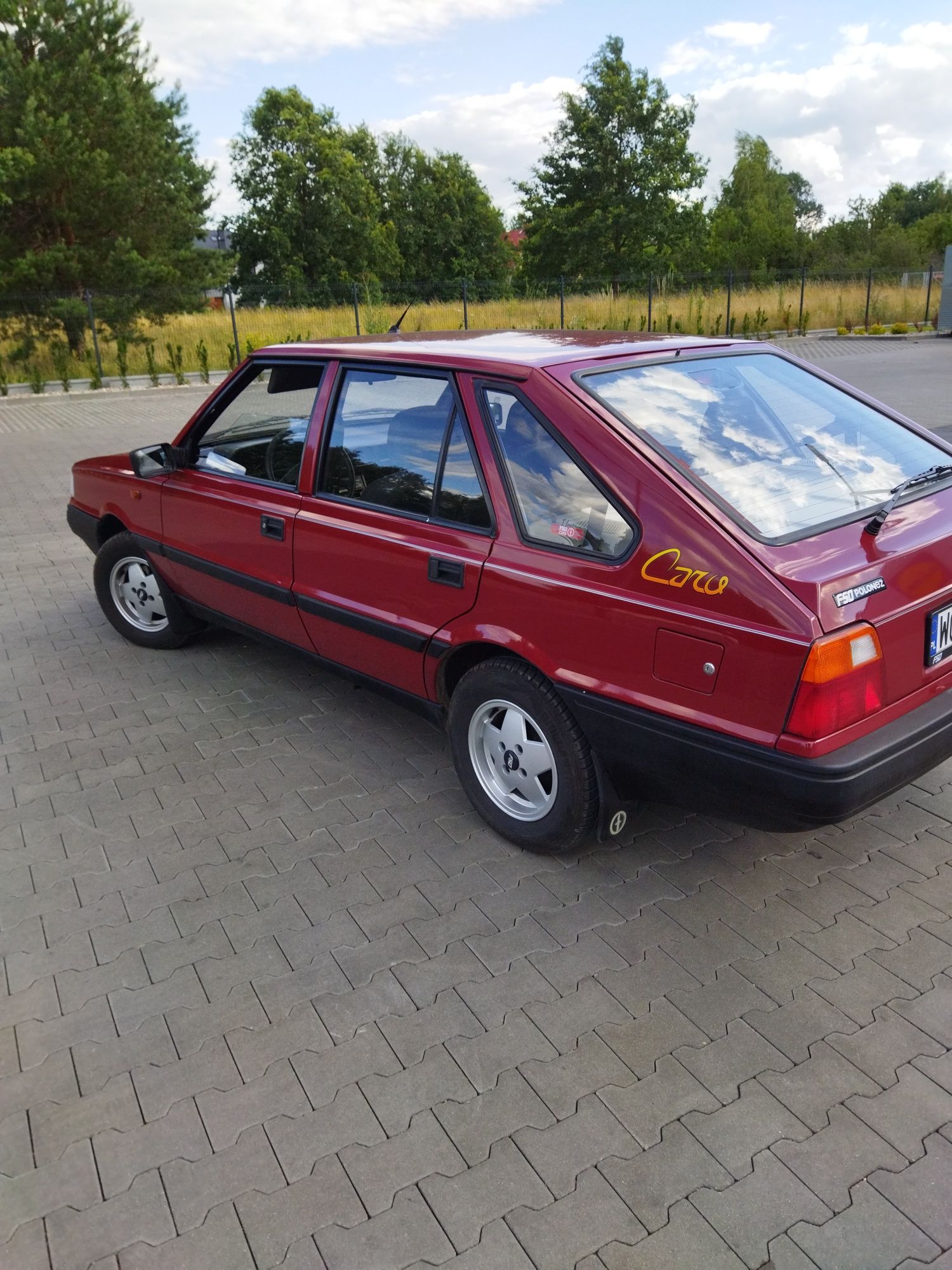 Zadbany Polonez Caro 1.6 GLI