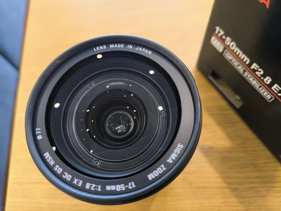 Sigma 17-50mm f/2.8 EX DC OS HSM para Canon