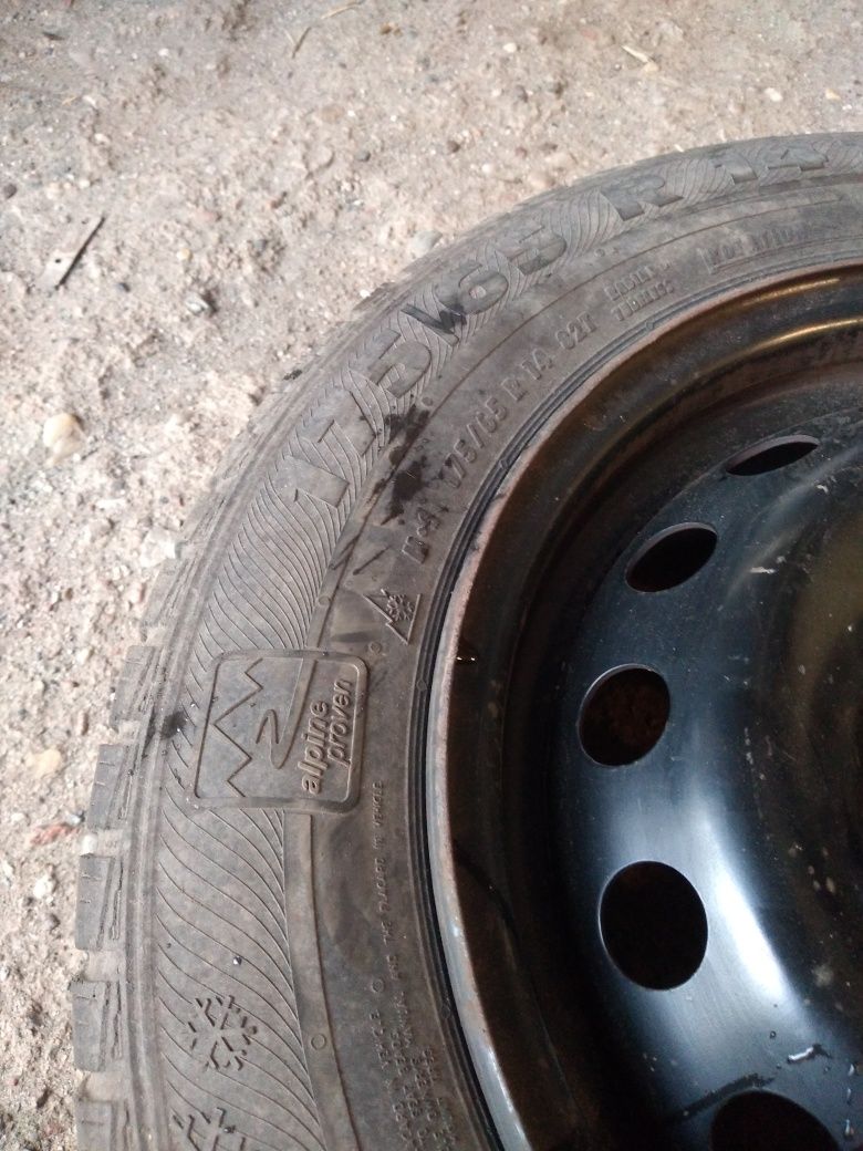 Felgi opony 14" 4szt. zimówki renault 175/65