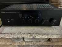 amplificador com streamer yamaha R-N303D