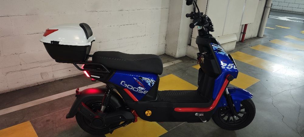 Vendo moto elétrica