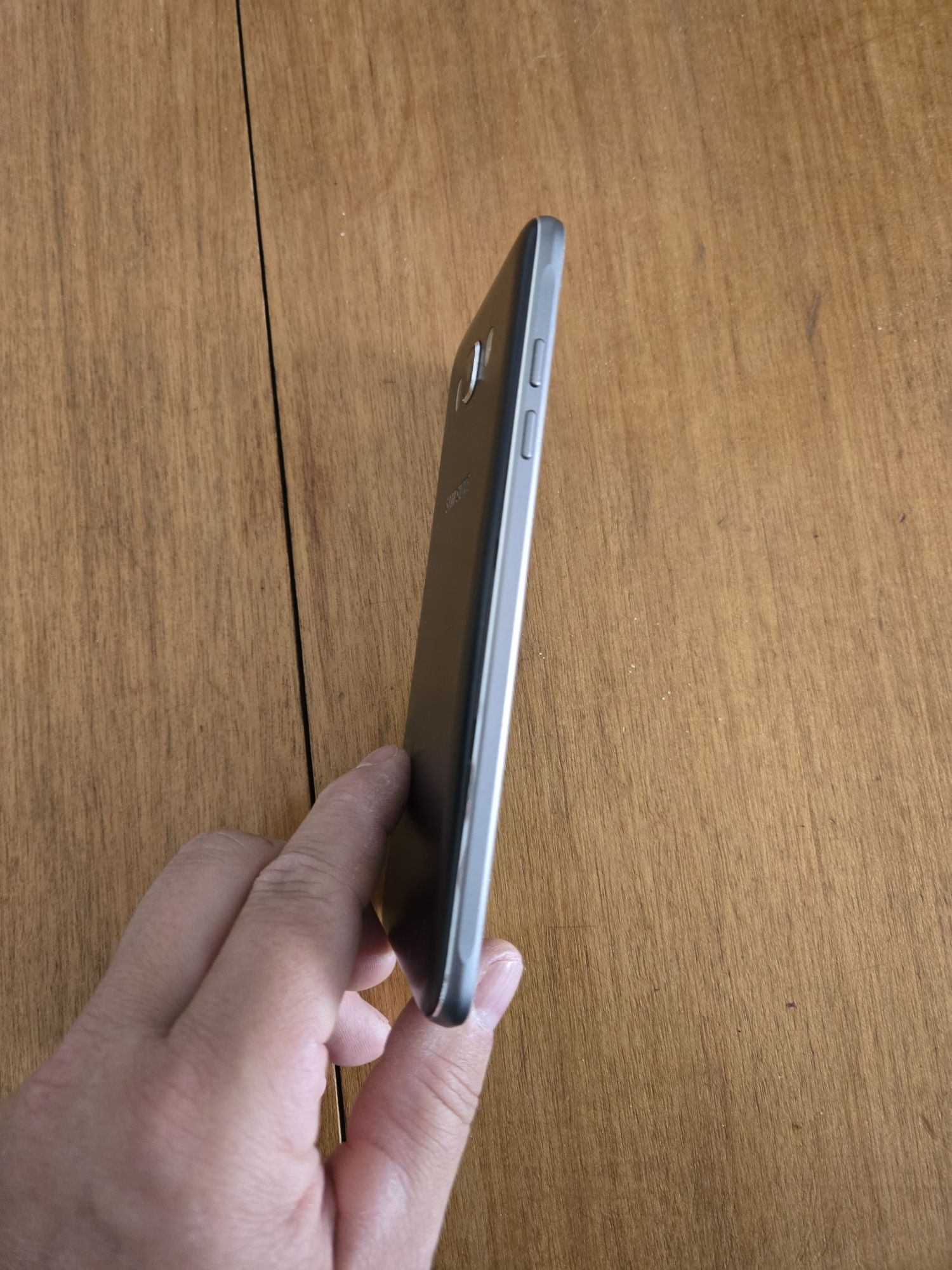 Telemovel Samsung J7