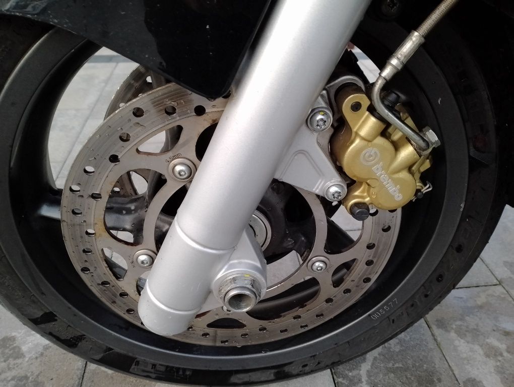 GILERA GP 800 Niski przebieg