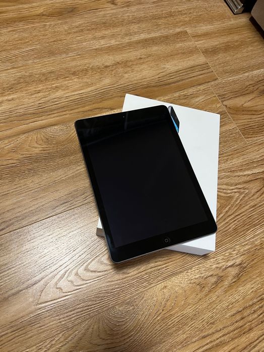 Продаю iPad Air 16GB Wi-Fi