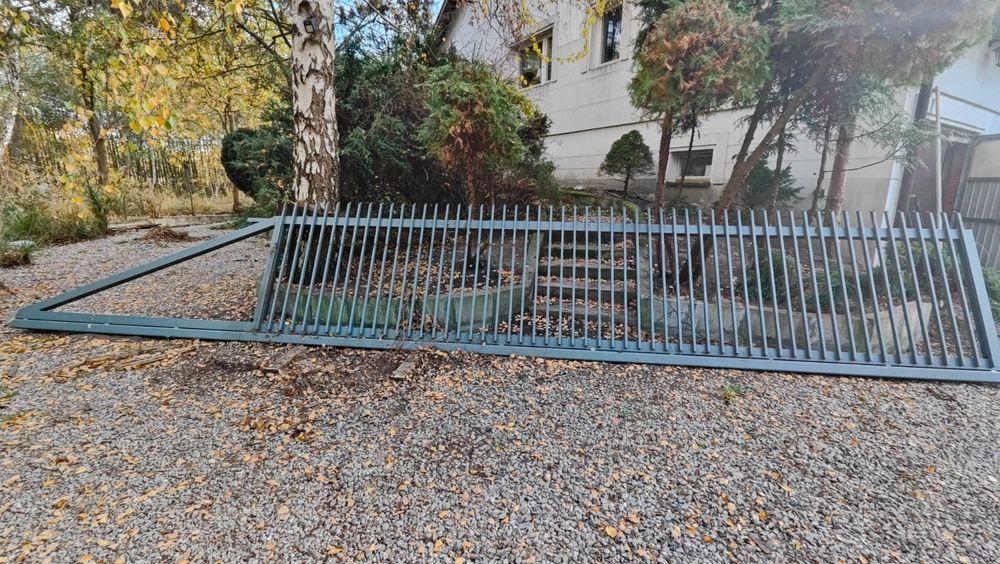 Brama wjazdowa przesuwana 8m.