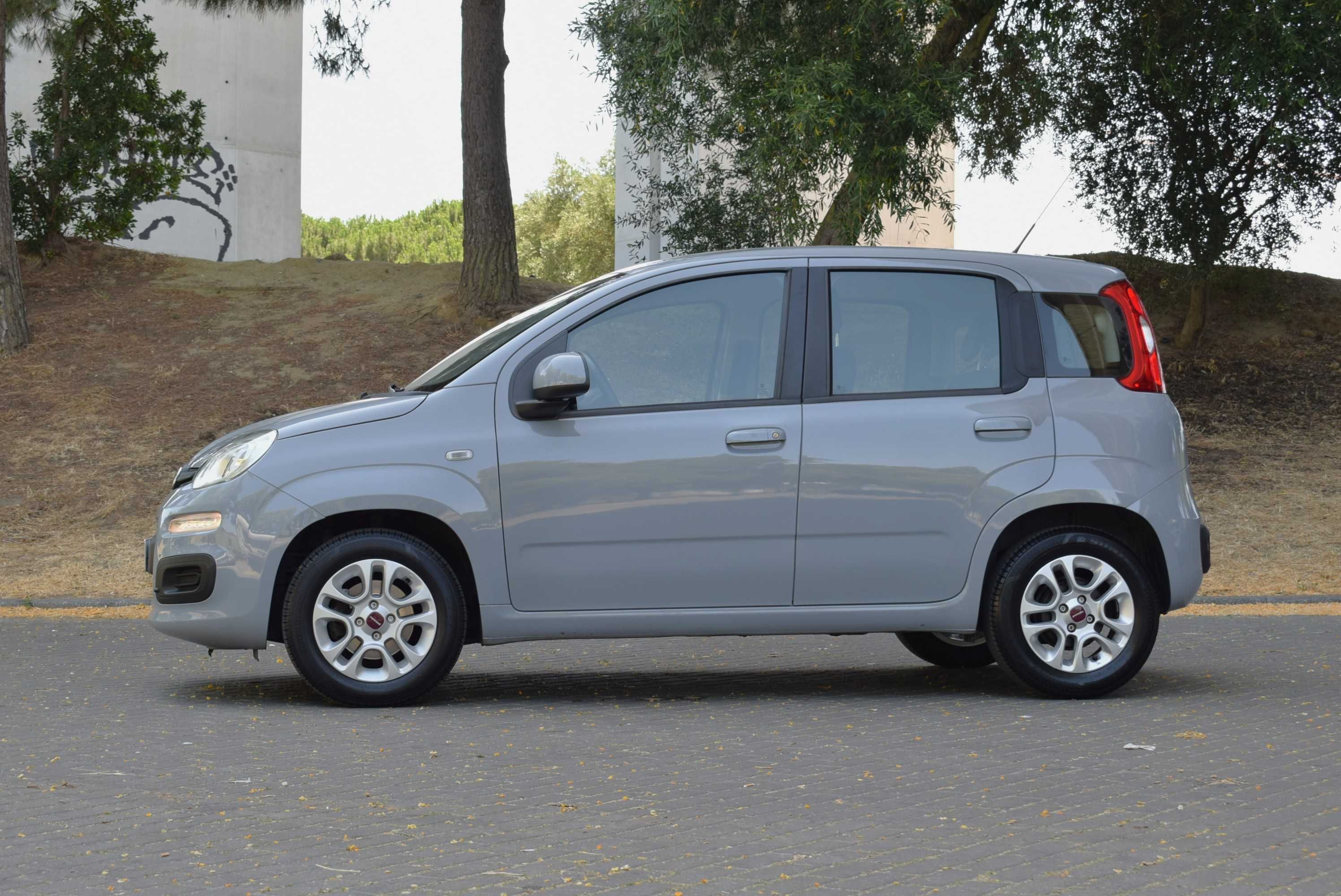130€ MÊS | Fiat Panda 1.2 Lounge SS 69cv | 2019/06