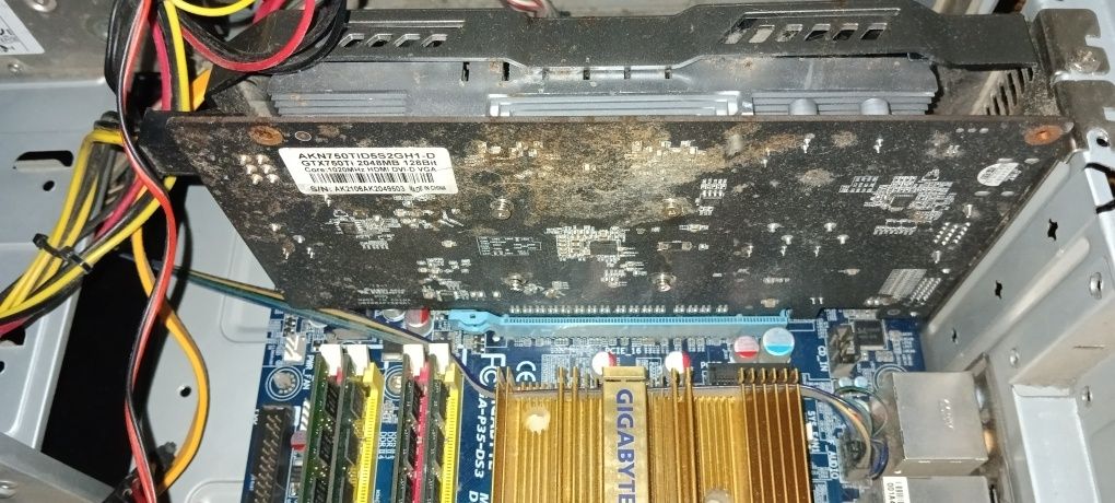 ПК xeon 5450 3.0ghz 750ti 6 озу+Монитор