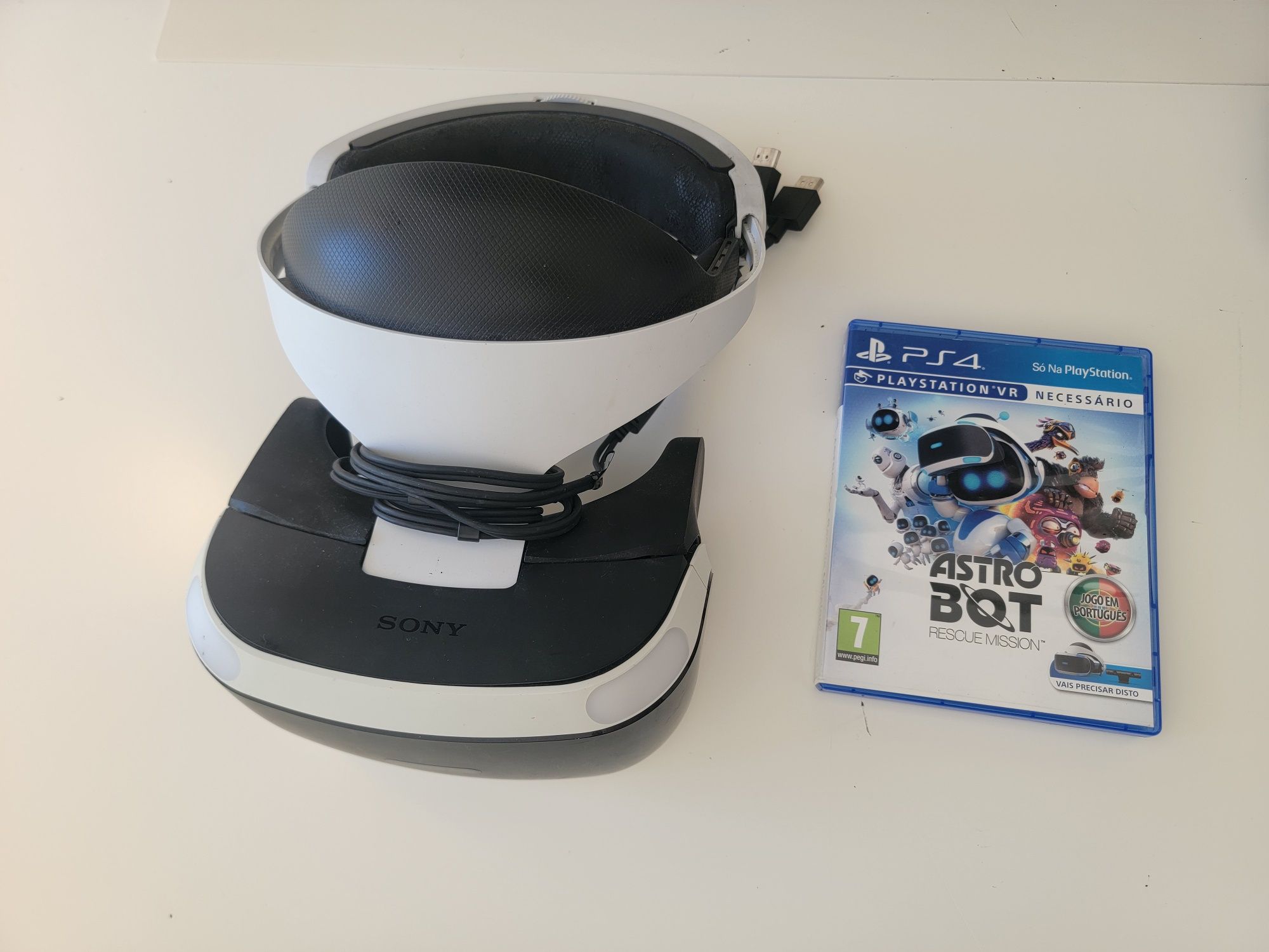 PlayStation VR + Câmara + Astro Bot (PS4) – Kit Completo