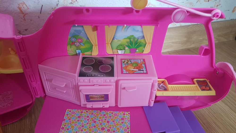 EVI LOVE HOLIDAY CAMPER wakacje w kamperze SIMBA TOYS lalka i kamper