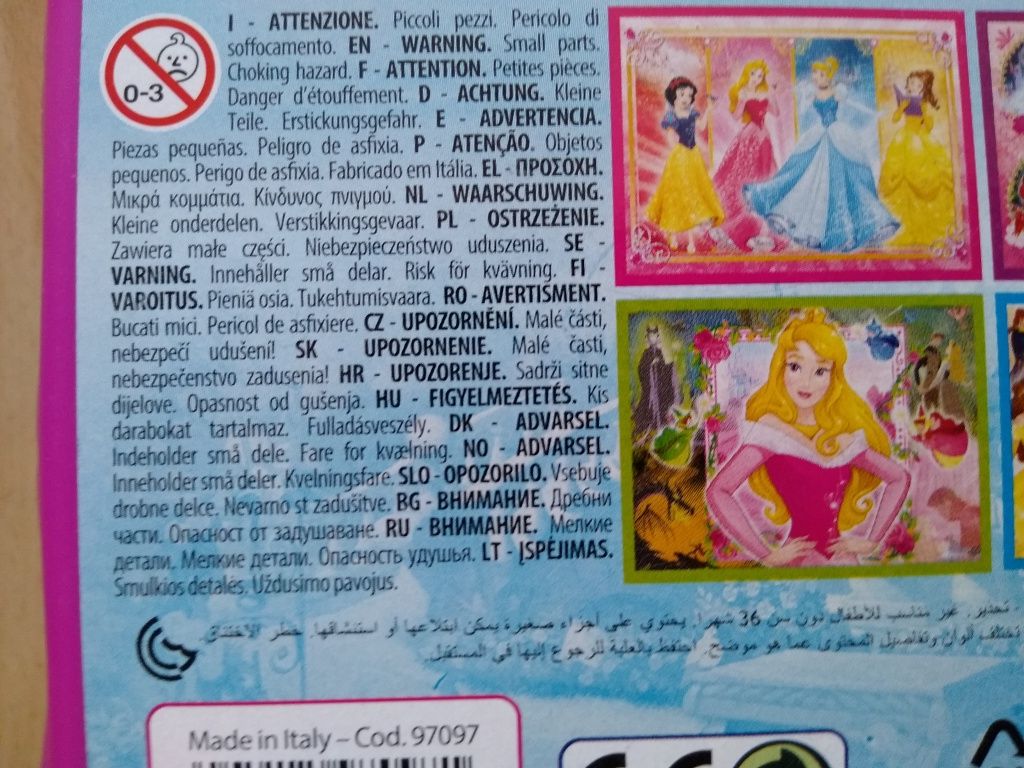 Puzzle puzelki klocki Clementoni Księżniczki.