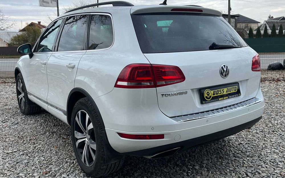Volkswagen Touareg