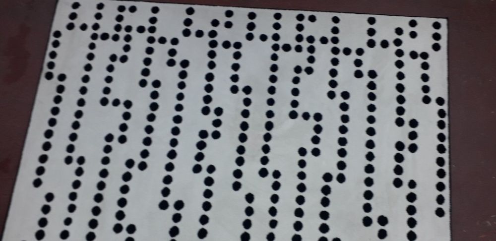 Tapete IKEA. Medidas: 1,33x1,95.