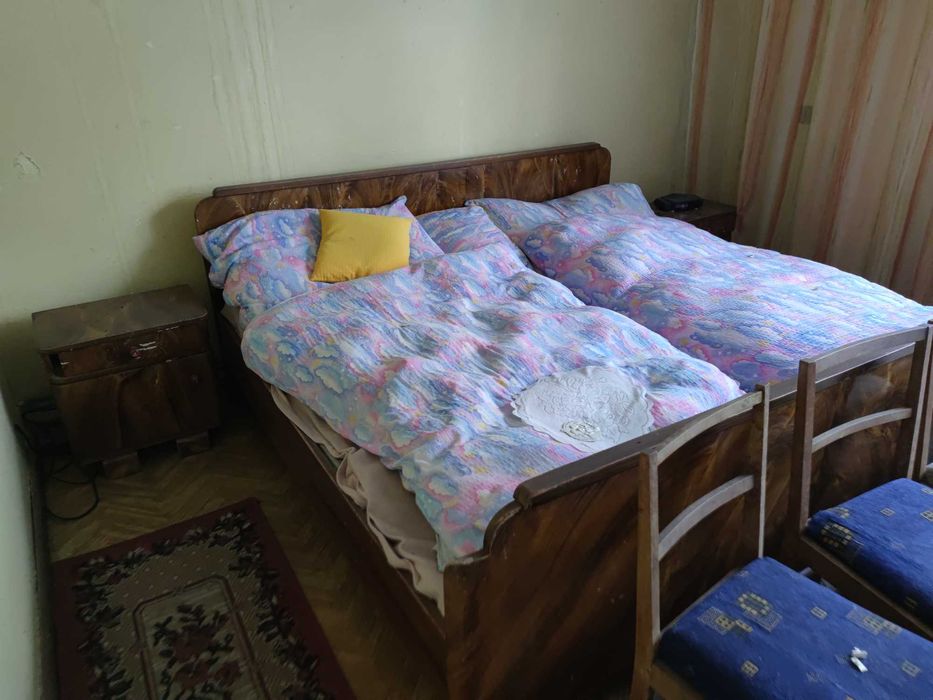 meble prl antyk stare łóżko, szafa, stoliki nocne