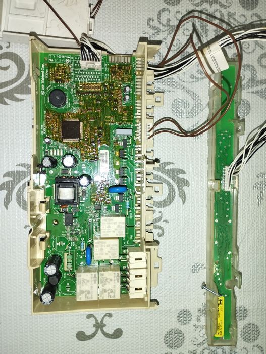 Продам посудомойку whirlpool adg 6240 на разборку