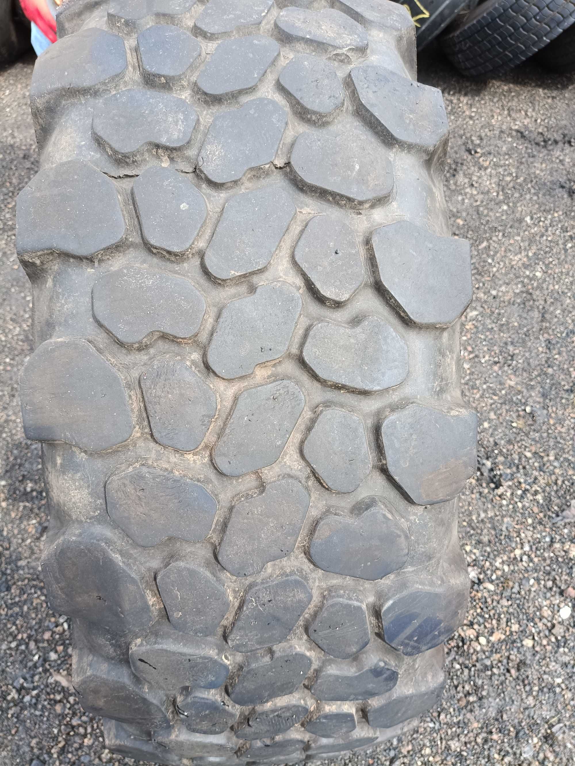 Opona 365/80R20 365/80/20 Ringdon