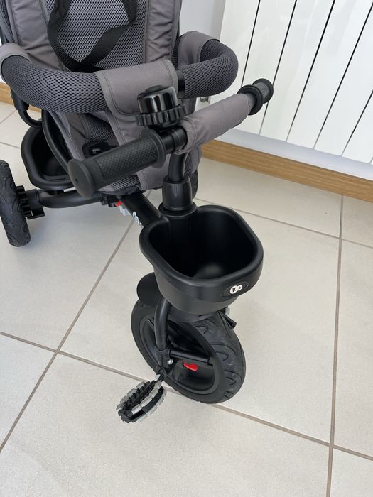 Triciclo Kinderkraft AVEO