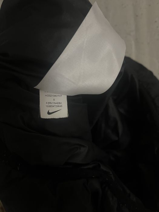 жилетка nike storm-fit / S