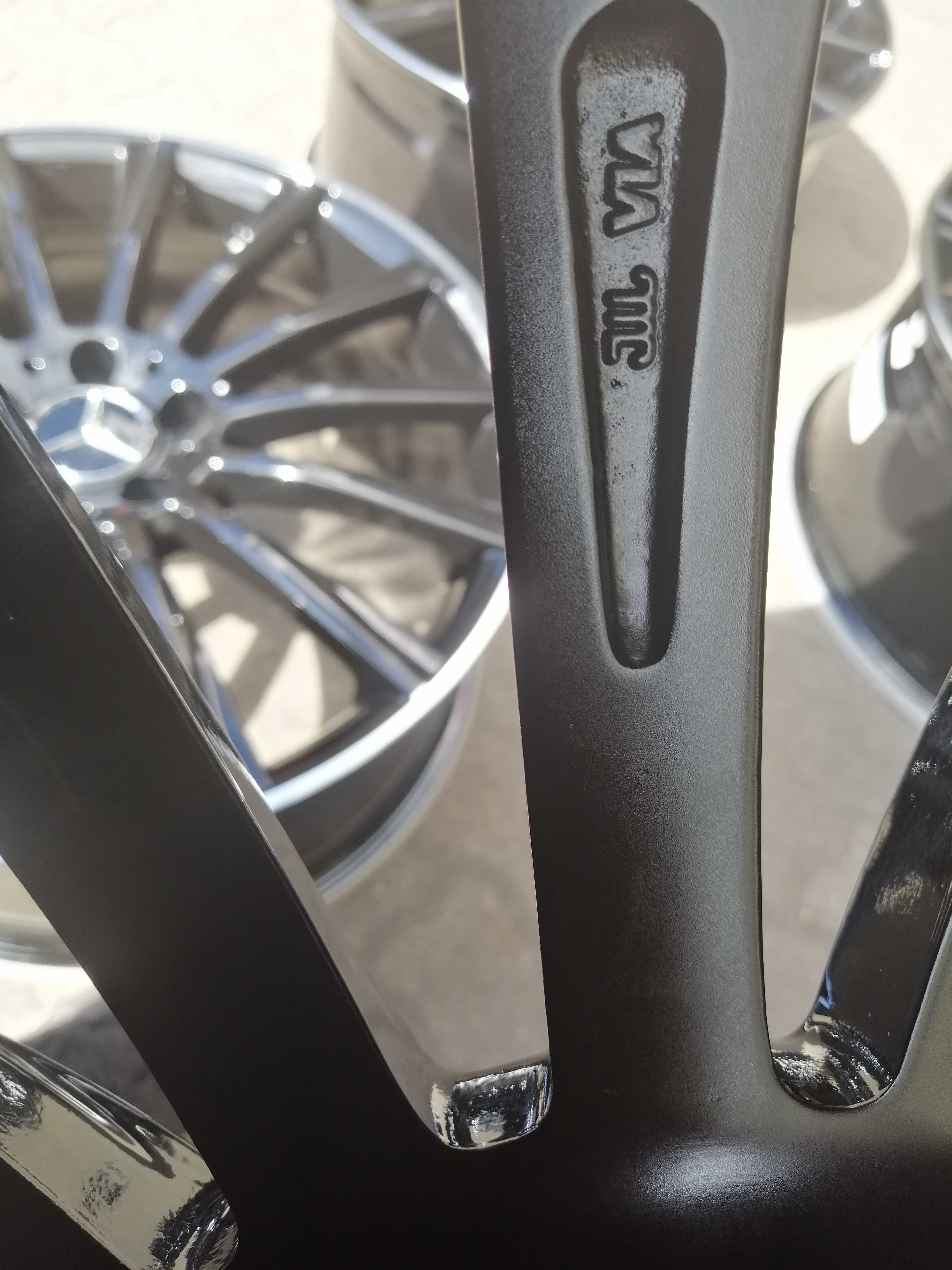 Felgi aluminiowe 5 x 112 R 18 Alufegi oryginaln Carbonado Mercedes AMG