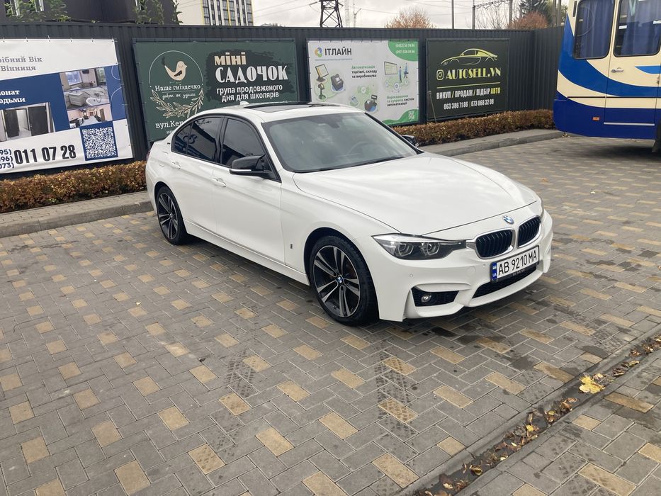 BMW 330E плагін гібрид