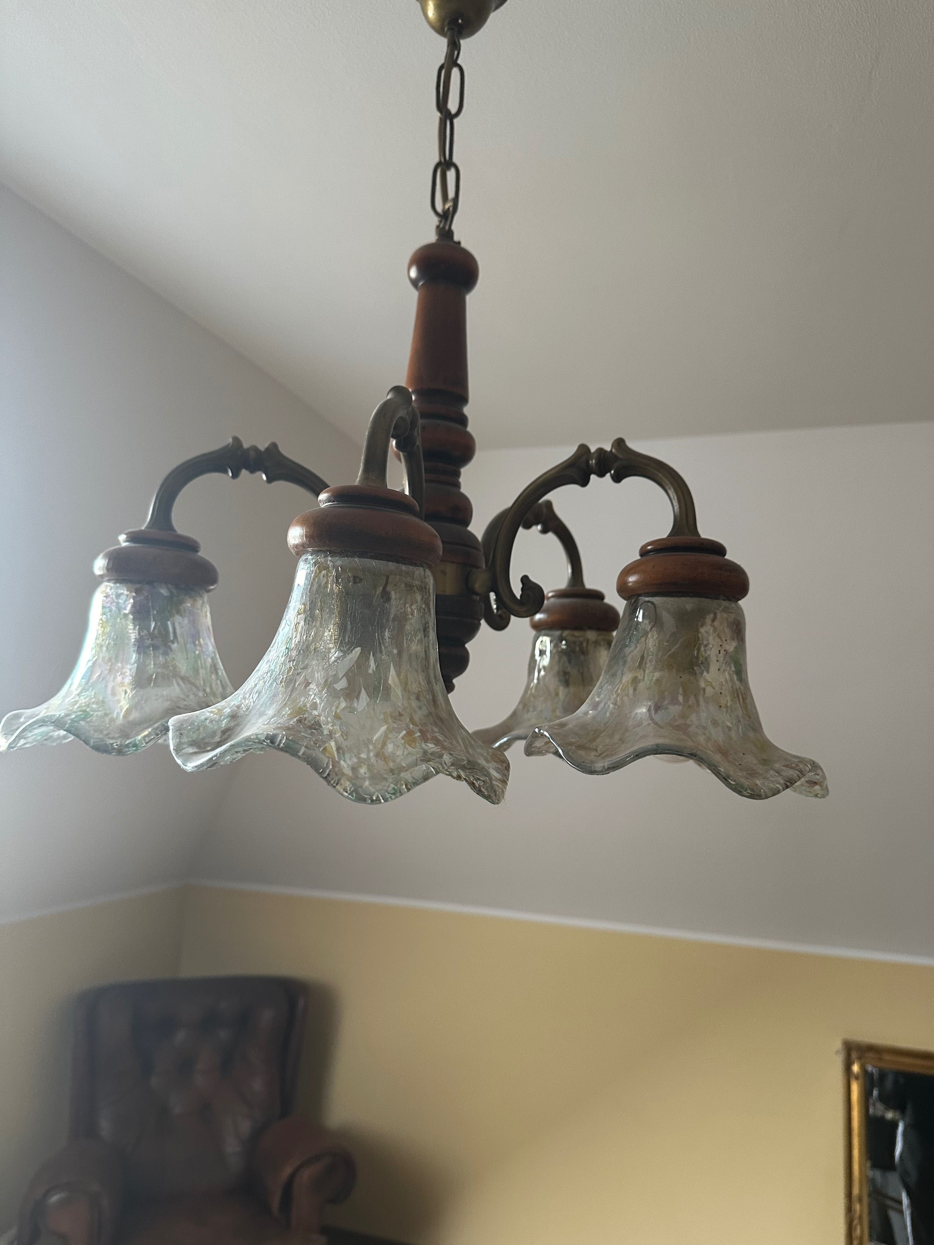 Lampa wisząca używana z żarówkami
