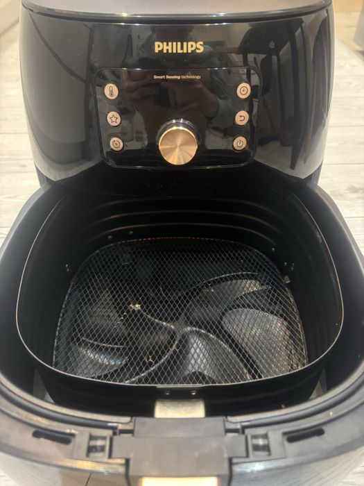 Ovi XXL Airfryer beztłuszczowy Philips HD9867/90