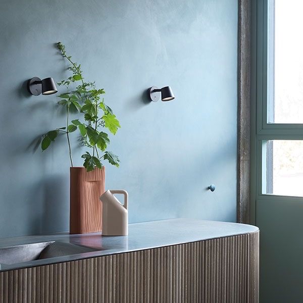 Muuto tip biała designerska lampa ścienna kinkiet dwie sztuki para