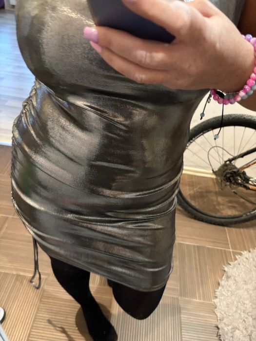 Srebrna wieczorowa włoska sukienka marszczenia ściągacz 38/40/42