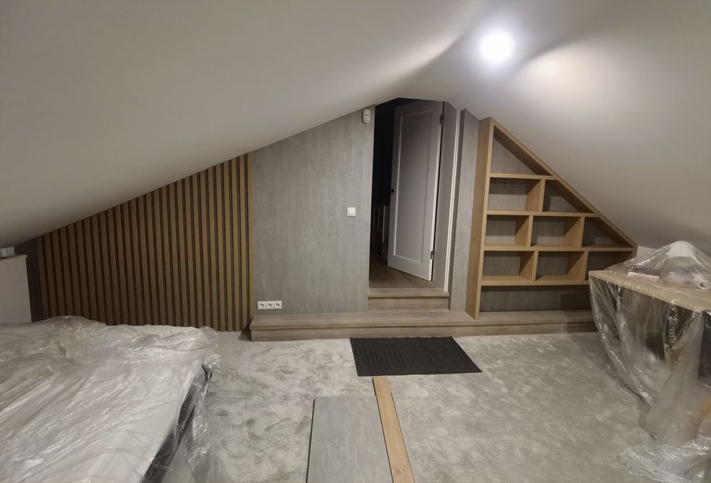 Kuchnie, szafy, szafy ze skosem, meble pokojowe.