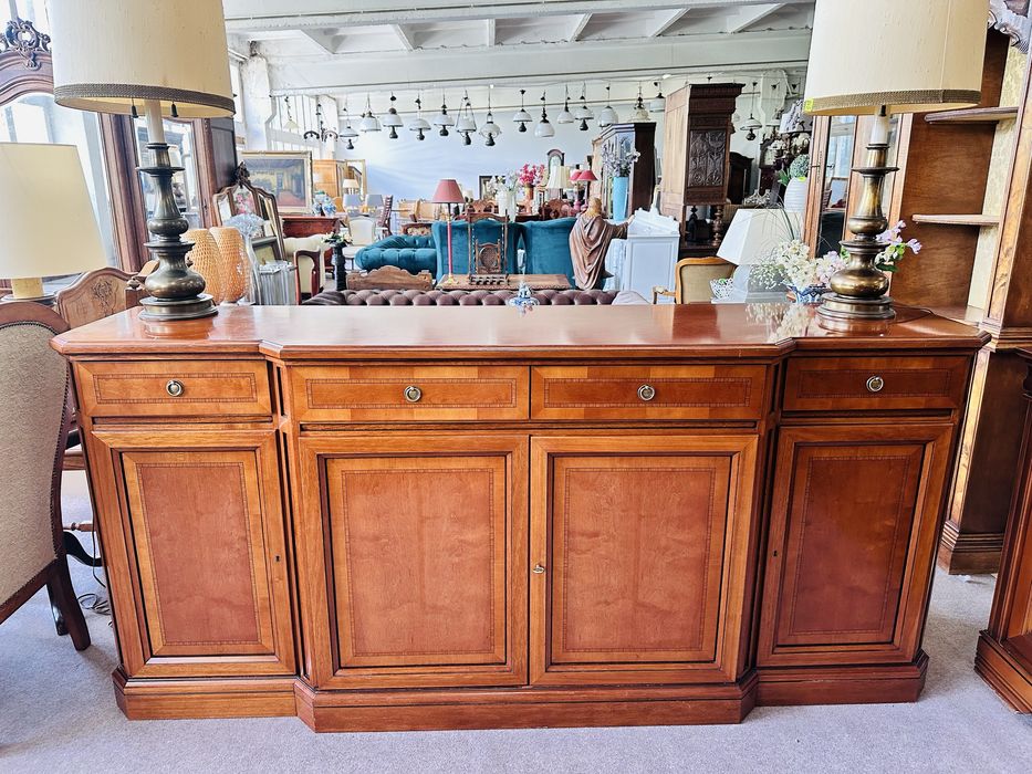 Elegancka komoda w angielskim stylu :)