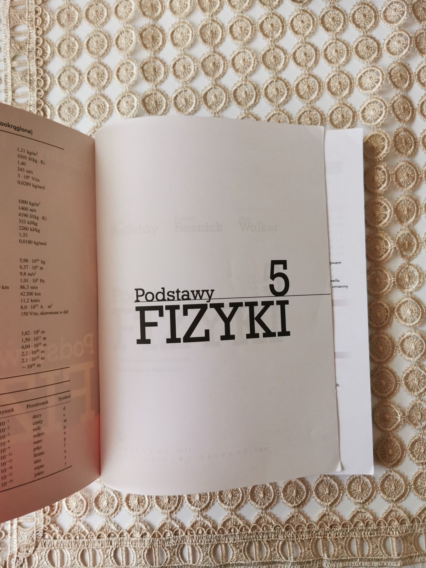 Podstawy fizyki 5 PWN Halliday Resnick Walker