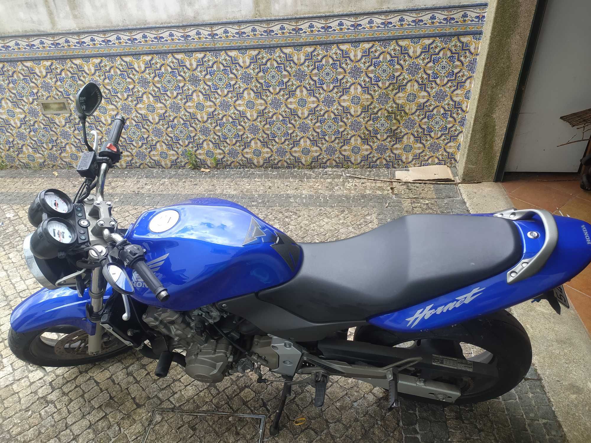 Mota Honda Hornet 600