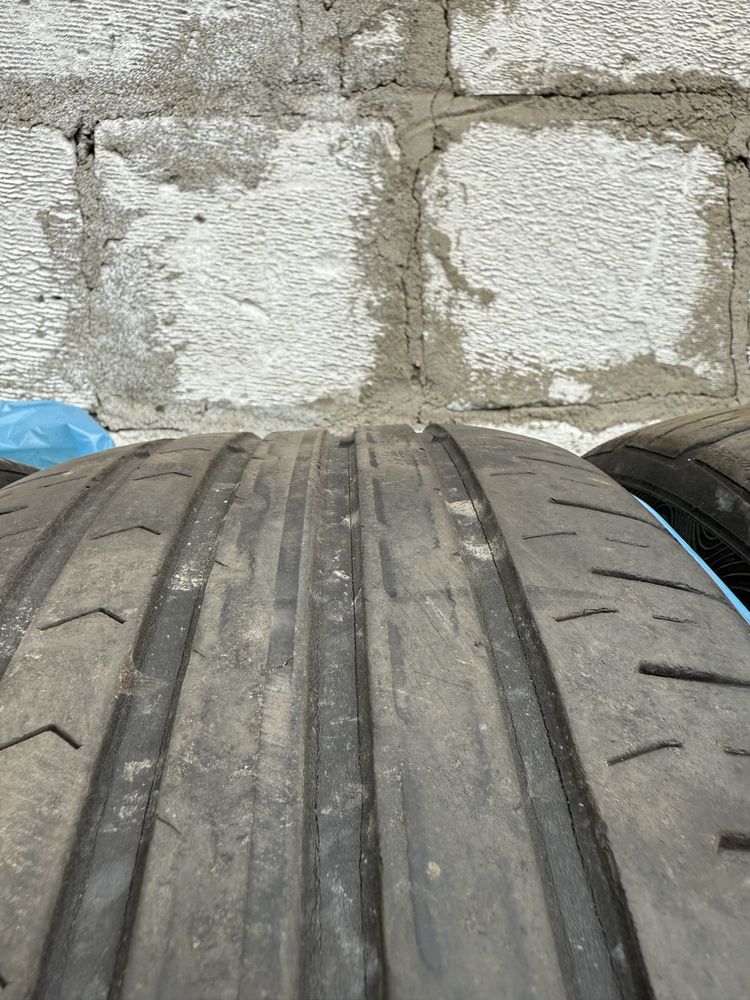 Opony Continental 215/55/r17