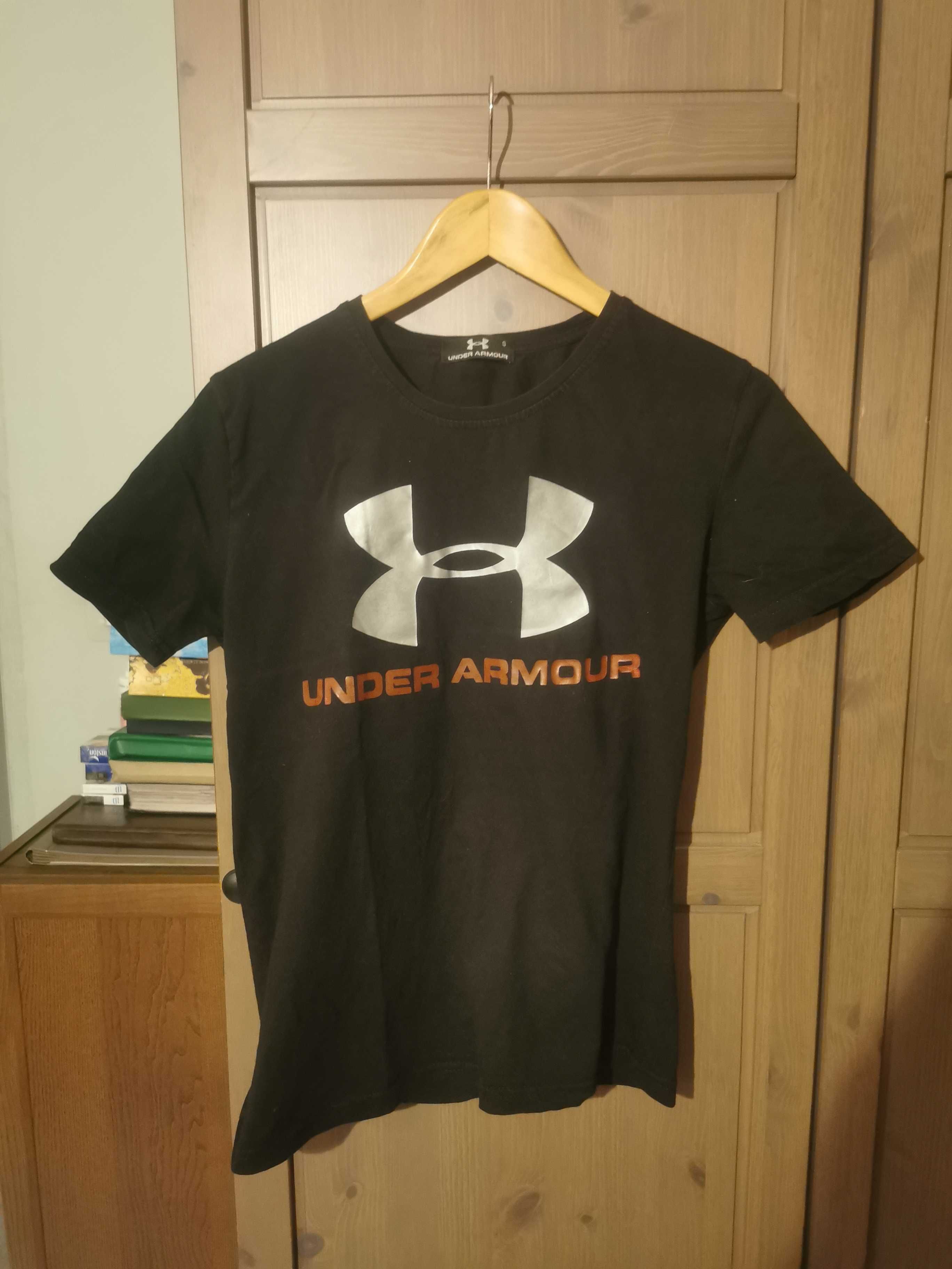 T shirt under armour