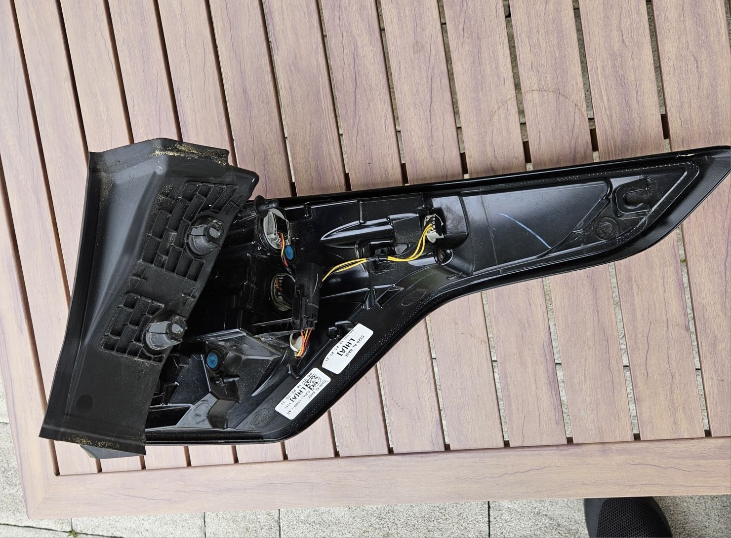 Lampa Ford Kuga 2 Escape lewy tył