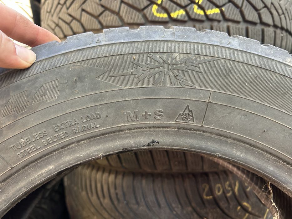 Opony zimowe toyo tires 185/65/15