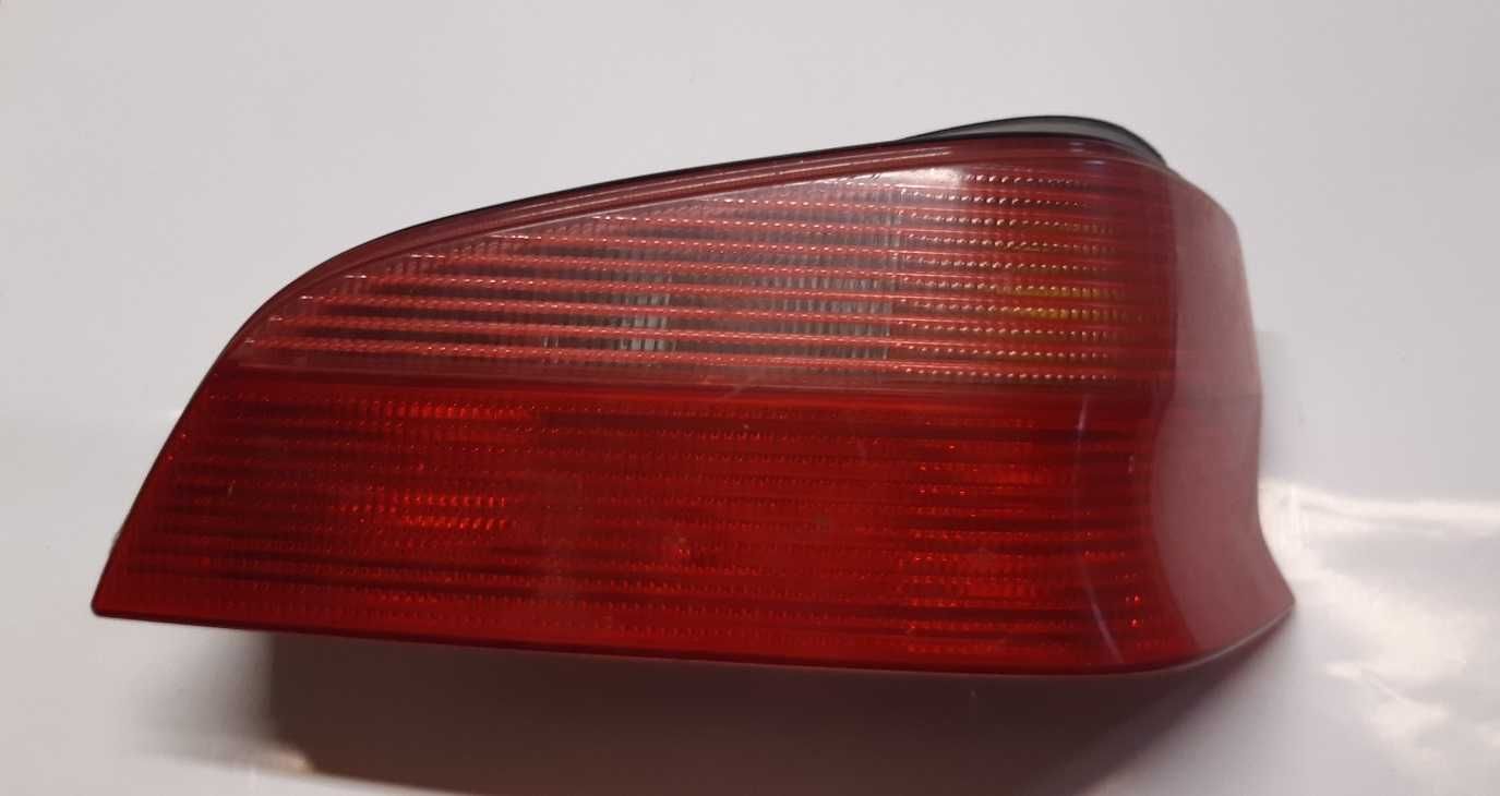 Lampa tylna prawa Peugeot 106 96- lift
