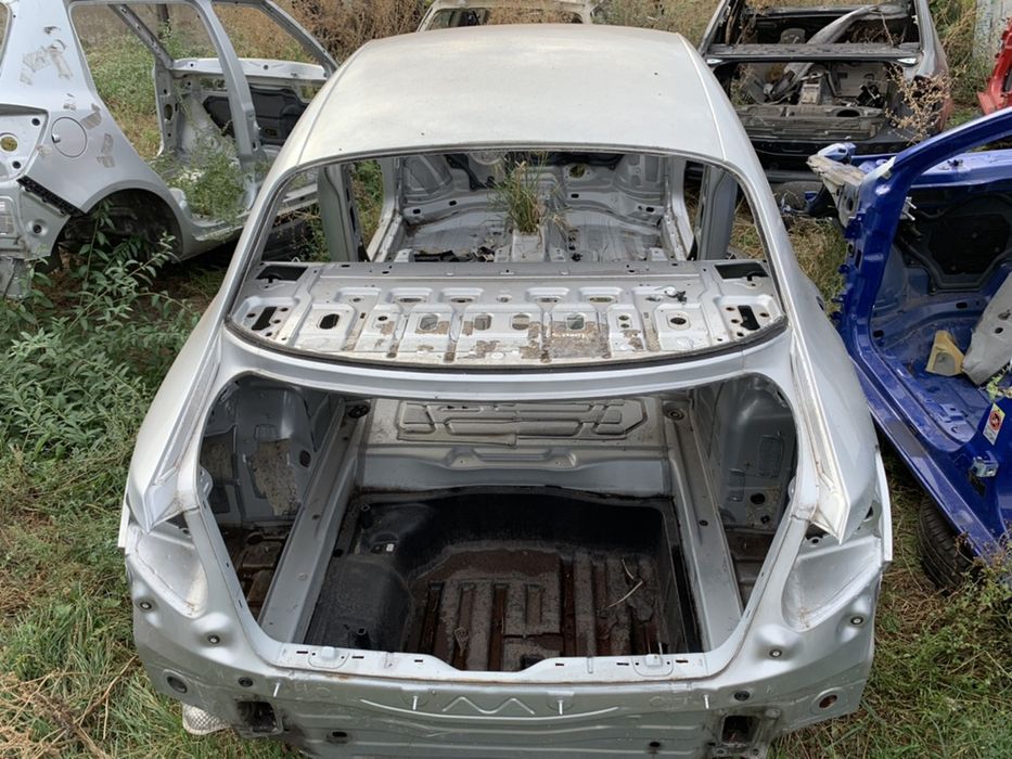 Ниша запаски дно корыто запасного колеса Passat CC B6 B7 разборка