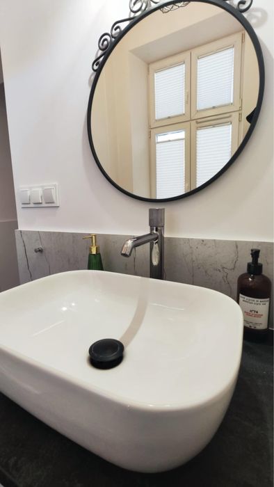 Apartament w Centrum z kuchnią, łazienką blisko Orientarium dla 3 osób