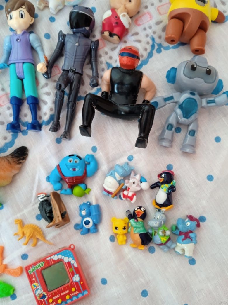 Іграшки фігурки герої тварини